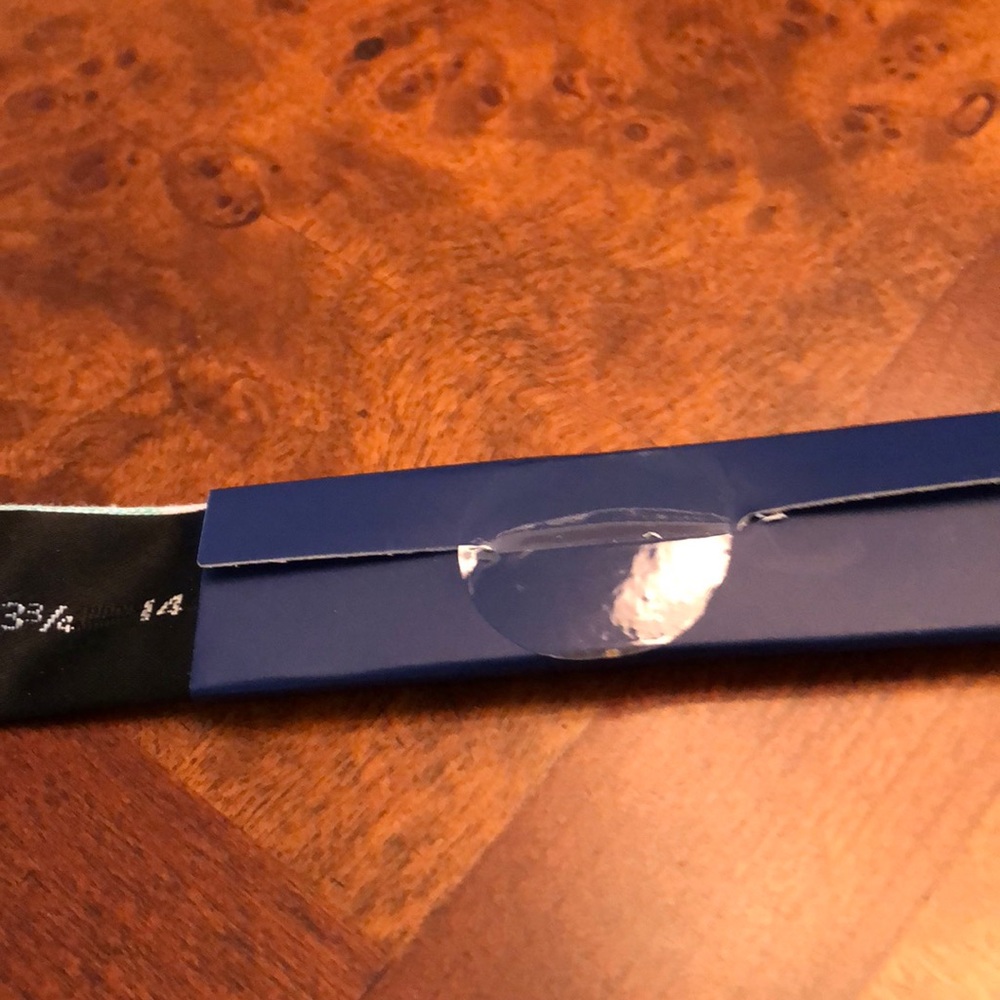 Men’s Brand New Bow tie. Adjusting Neck. - Picture 2 of 3